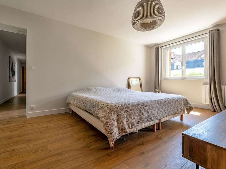 Maison Périgueux - 4 chambres - 215m²