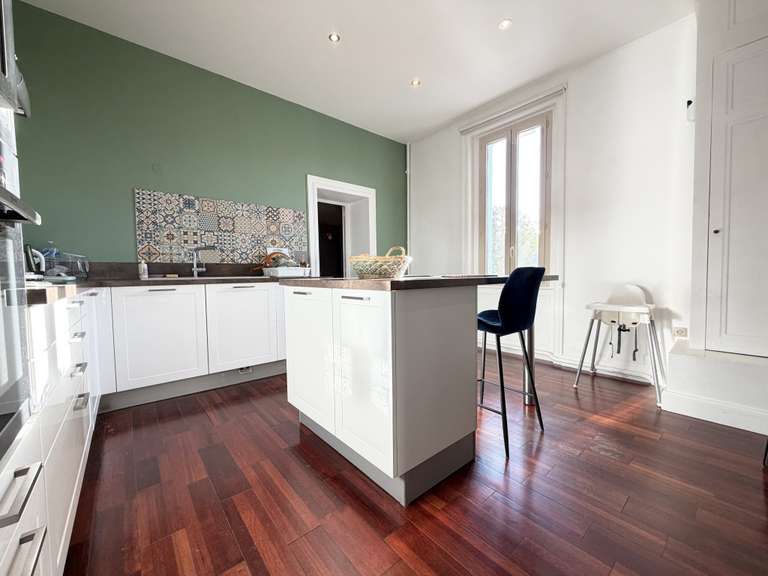 Maison Périgueux - 6 chambres - 266m²