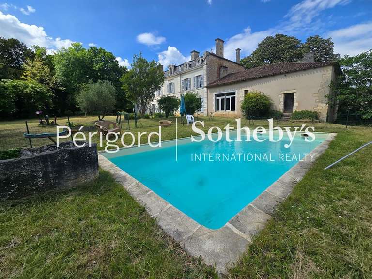 Maison Périgueux - 11 chambres - 630m²