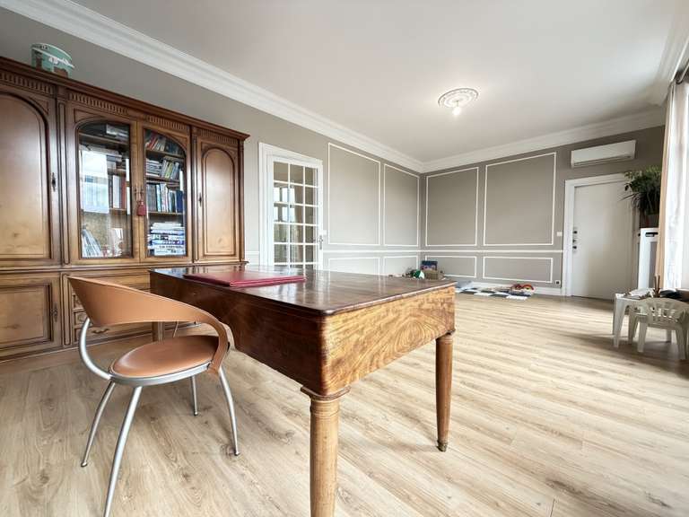 Maison Périgueux - 6 chambres - 266m²