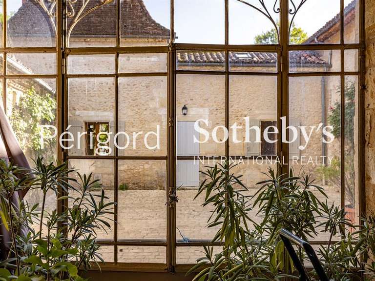 Maison Périgueux - 8 chambres - 485m²