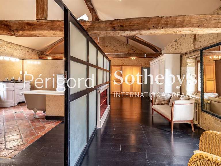 Maison Périgueux - 8 chambres - 485m²