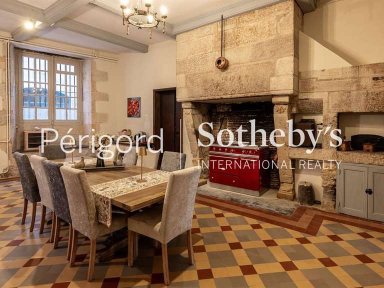 Maison Périgueux - 9 chambres - 543m²
