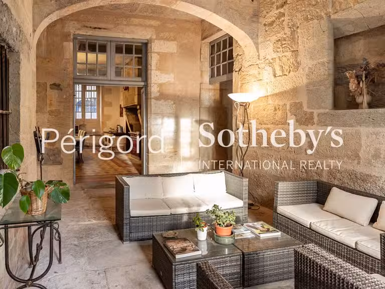 Maison Périgueux - 9 chambres - 543m²