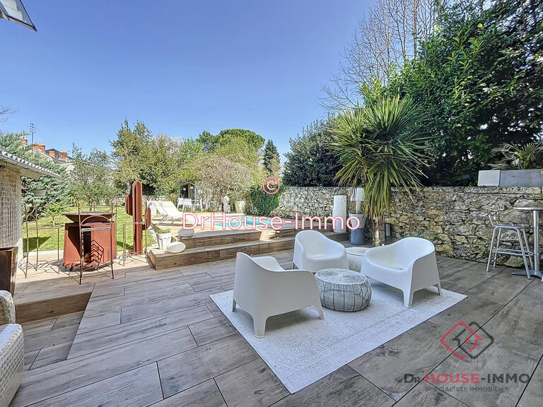 Villa Périgueux - 6 bedrooms - 208m²