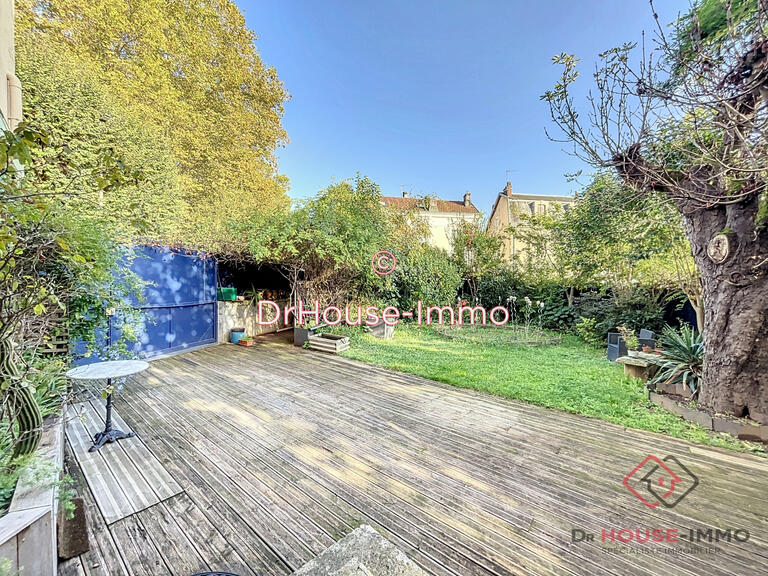 Villa Périgueux - 6 chambres - 265m²