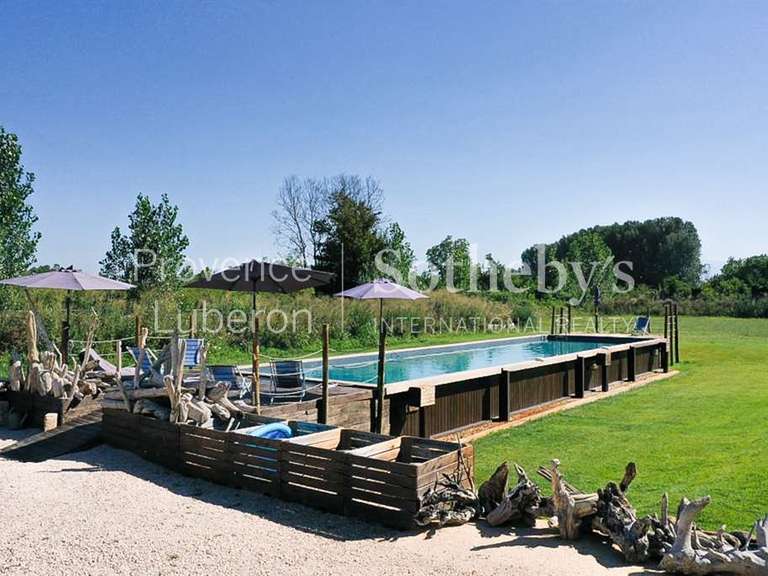 Maison Pernes-les-Fontaines - 7 chambres - 400m²