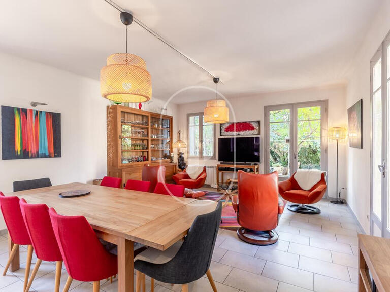 Maison Pernes-les-Fontaines - 3 chambres - 128m²