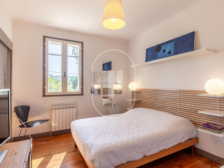 Maison Pernes-les-Fontaines - 3 chambres - 128m²