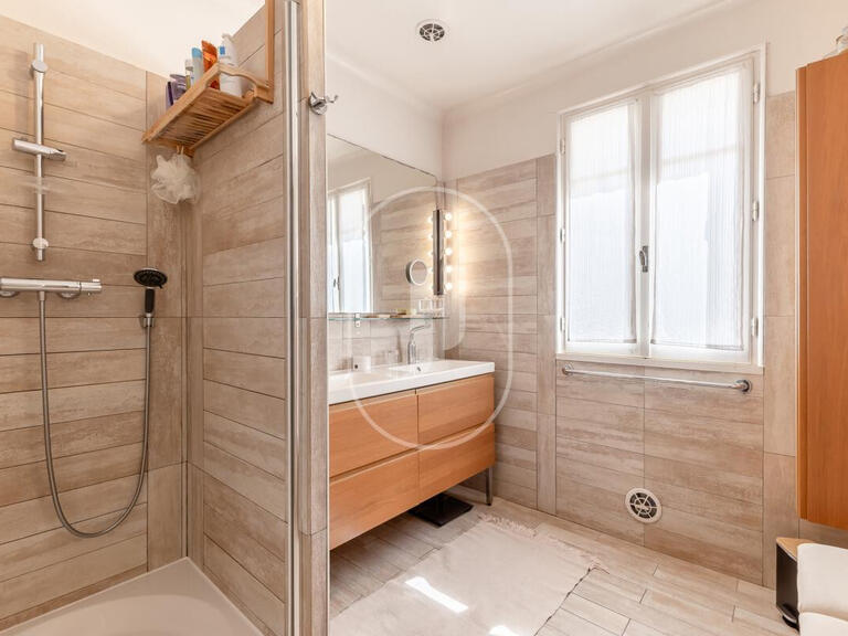 Maison Pernes-les-Fontaines - 3 chambres - 128m²