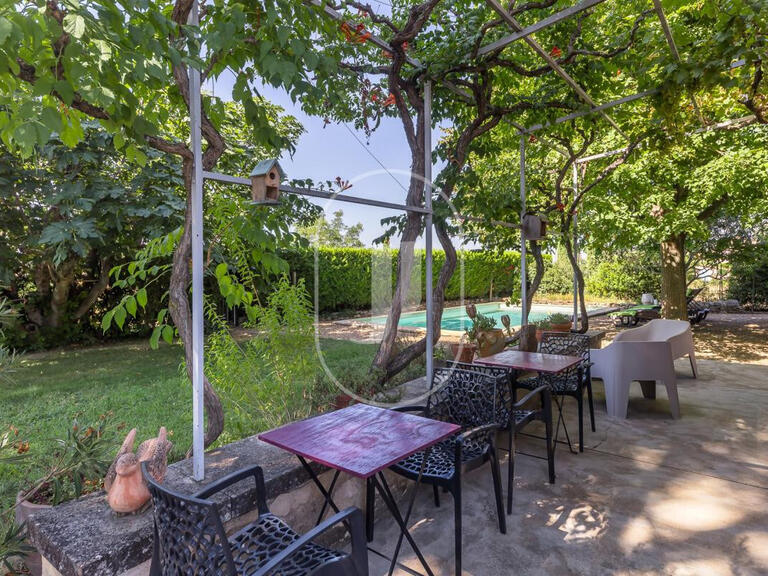 Maison Pernes-les-Fontaines - 3 chambres - 128m²