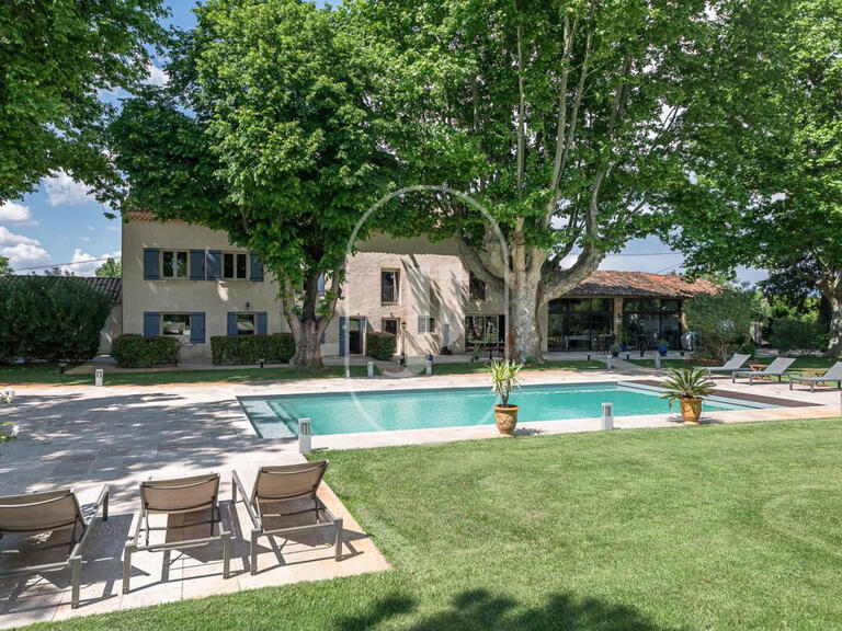 Maison Pernes-les-Fontaines - 9 chambres - 410m²