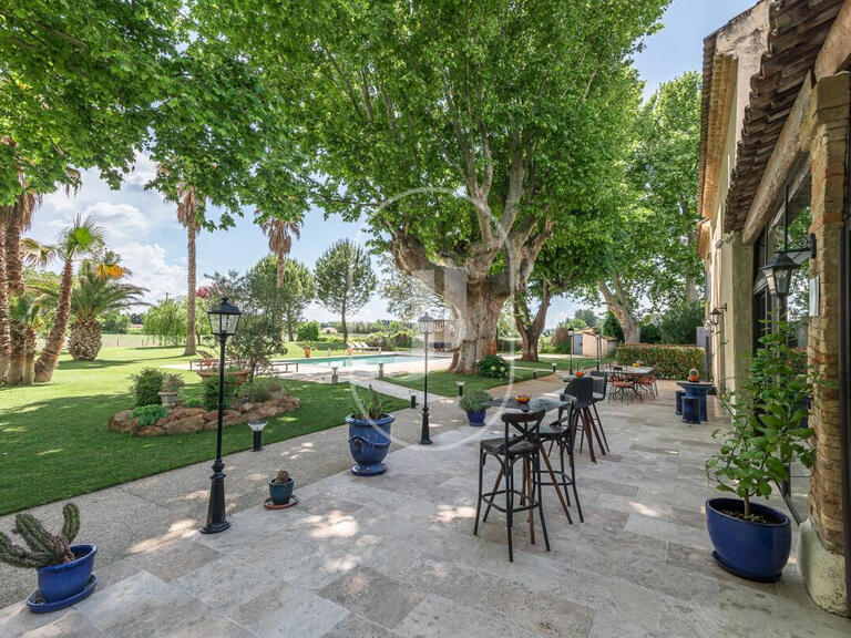 Maison Pernes-les-Fontaines - 9 chambres - 410m²