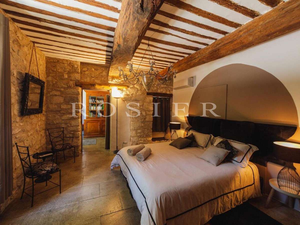 House Pernes-les-Fontaines