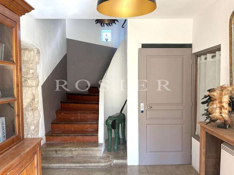 House Pernes-les-Fontaines - 8 bedrooms - 410m²