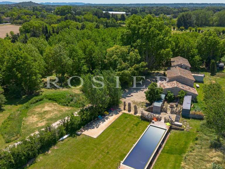 House Pernes-les-Fontaines - 8 bedrooms - 410m²