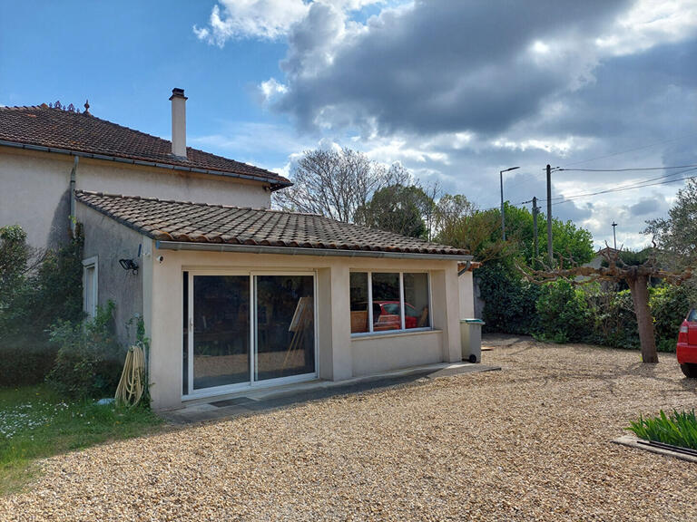 Maison Pernes-les-Fontaines - 3 chambres - 177m²