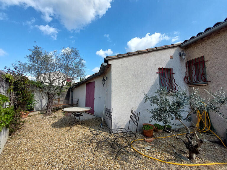 Maison Pernes-les-Fontaines - 3 chambres - 177m²