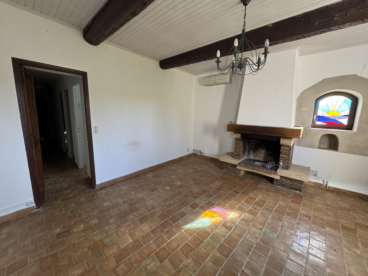 House Pernes-les-Fontaines