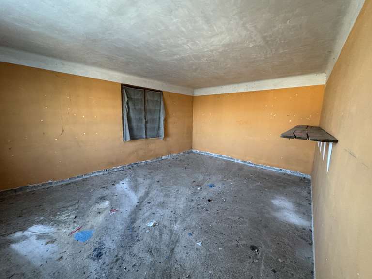 House Pernes-les-Fontaines - 7 bedrooms - 338m²