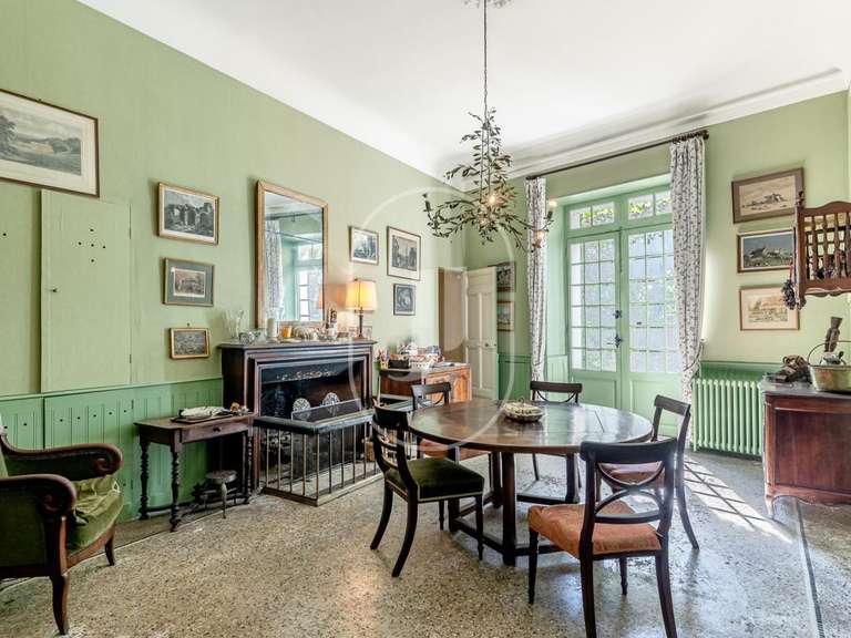House Pernes-les-Fontaines - 6 bedrooms - 294m²