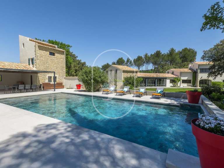 House Pernes-les-Fontaines - 8 bedrooms - 515m²