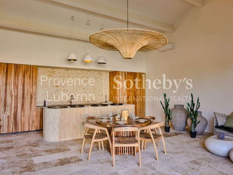 Maison Pernes-les-Fontaines - 6 chambres - 430m²