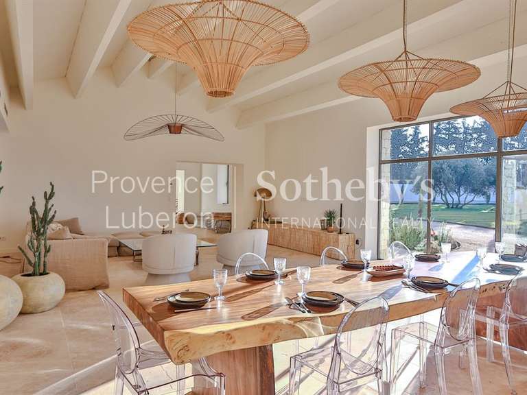 Maison Pernes-les-Fontaines - 6 chambres - 430m²