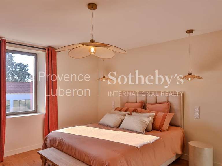 Maison Pernes-les-Fontaines - 6 chambres - 430m²