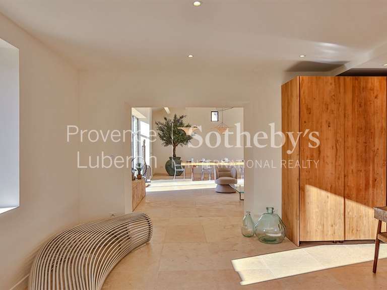 Maison Pernes-les-Fontaines - 6 chambres - 430m²