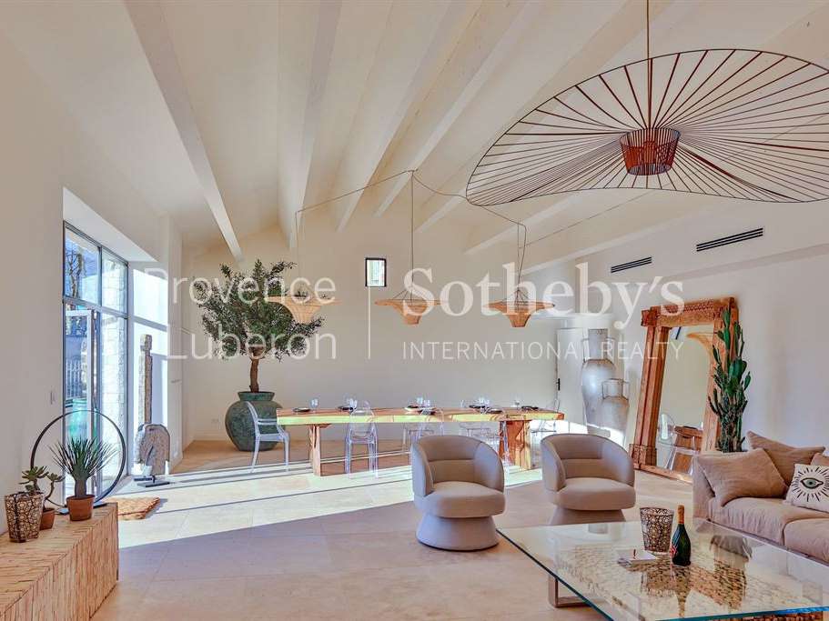 Maison Pernes-les-Fontaines