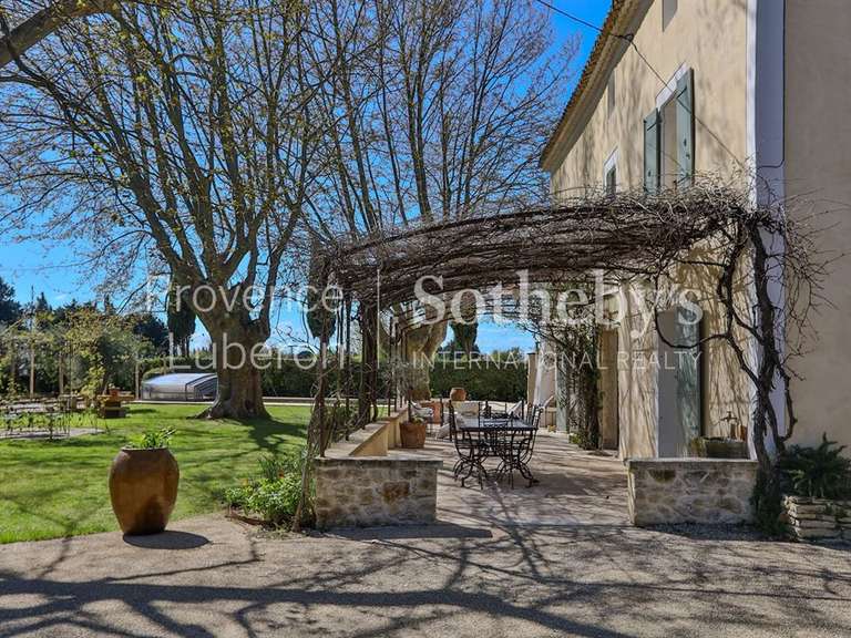 House Pernes-les-Fontaines - 6 bedrooms - 300m²