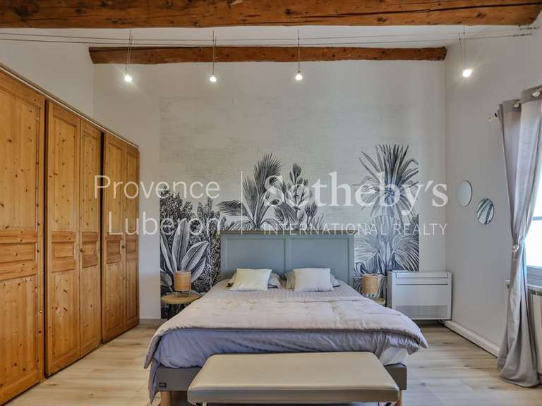 Maison Pernes-les-Fontaines - 6 chambres - 300m²