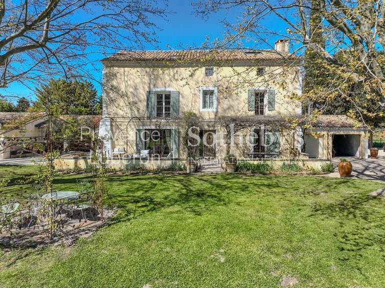 House Pernes-les-Fontaines - 6 bedrooms - 300m²