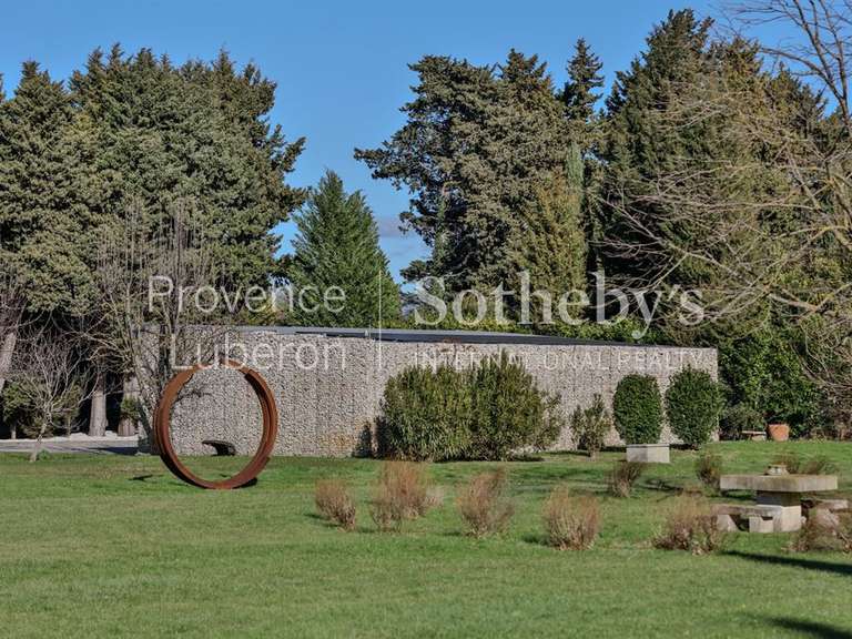 Maison Pernes-les-Fontaines - 6 chambres - 300m²