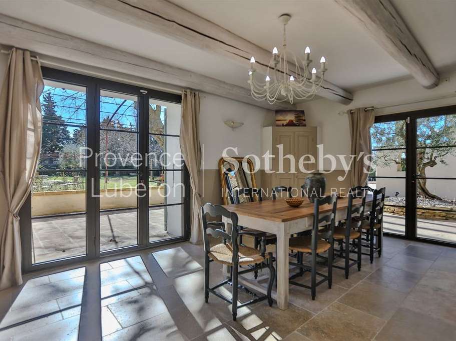 Maison Pernes-les-Fontaines