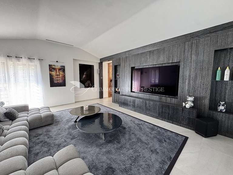 Maison Pernes-les-Fontaines - 8 chambres - 600m²