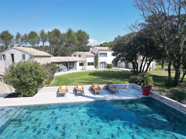 Maison Pernes-les-Fontaines - 8 chambres - 600m²