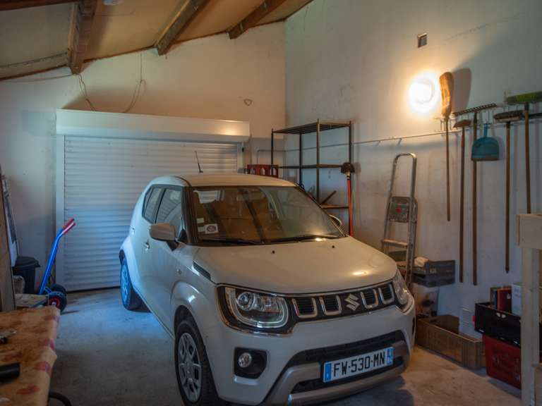 Maison Pernes-les-Fontaines - 3 chambres - 151m²