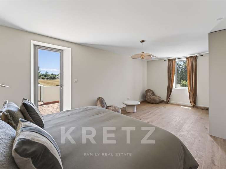Maison Pernes-les-Fontaines - 8 chambres - 420m²