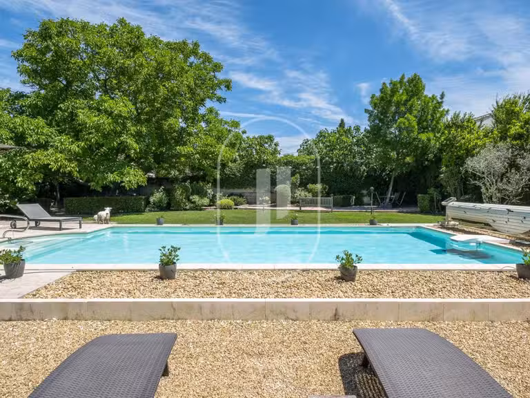 House Pernes-les-Fontaines - 6 bedrooms - 358m²