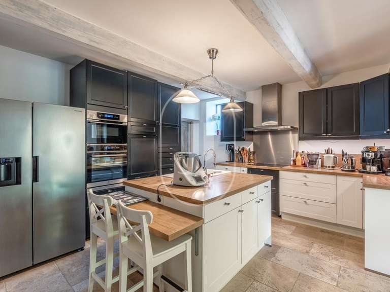 Maison Pernes-les-Fontaines - 6 chambres - 358m²