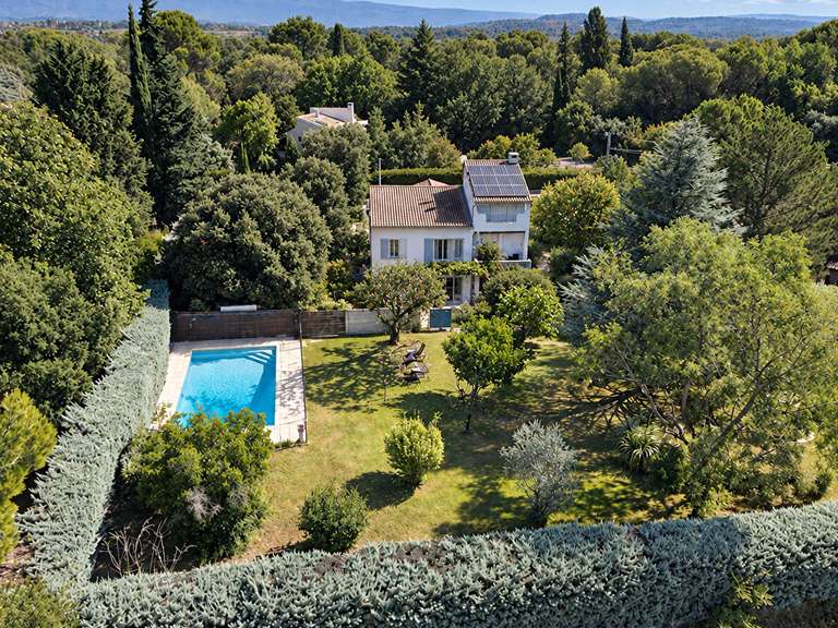 Maison Pernes-les-Fontaines - 5 chambres - 235m²
