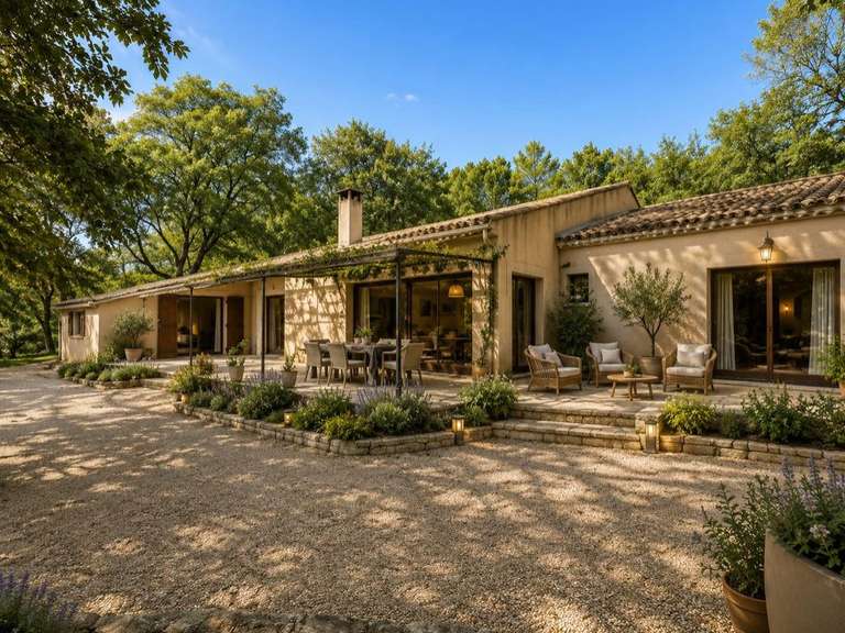 Maison Pernes-les-Fontaines - 5 chambres - 170m²