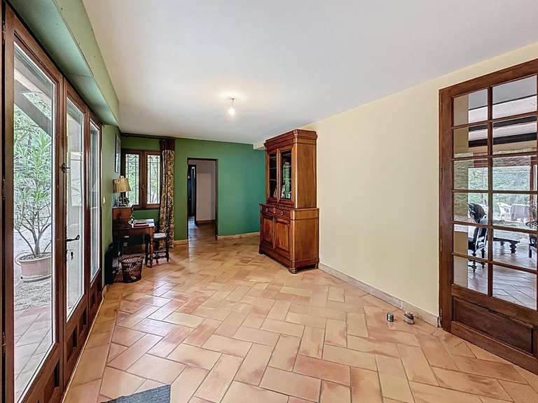 Maison Pernes-les-Fontaines - 5 chambres - 170m²
