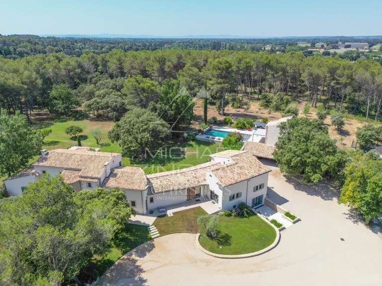 Propriété Pernes-les-Fontaines - 8 chambres - 900m²