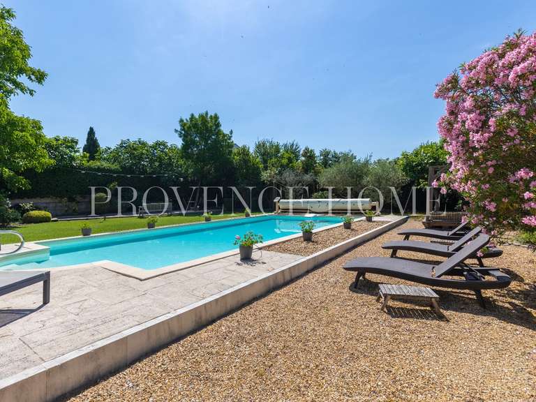 Propriété Pernes-les-Fontaines - 7 chambres - 400m²