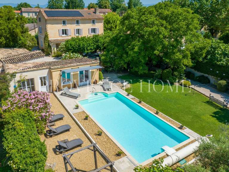 Propriété Pernes-les-Fontaines - 7 chambres - 400m²