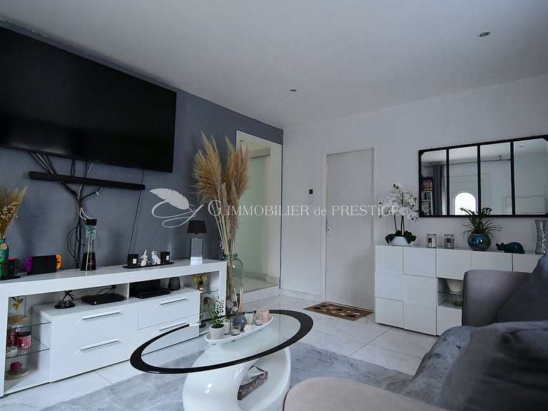 Villa Pernes-les-Fontaines - 4 chambres - 200m²