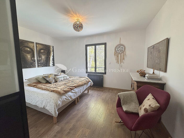 Villa Pernes-les-Fontaines - 6 chambres - 205m²